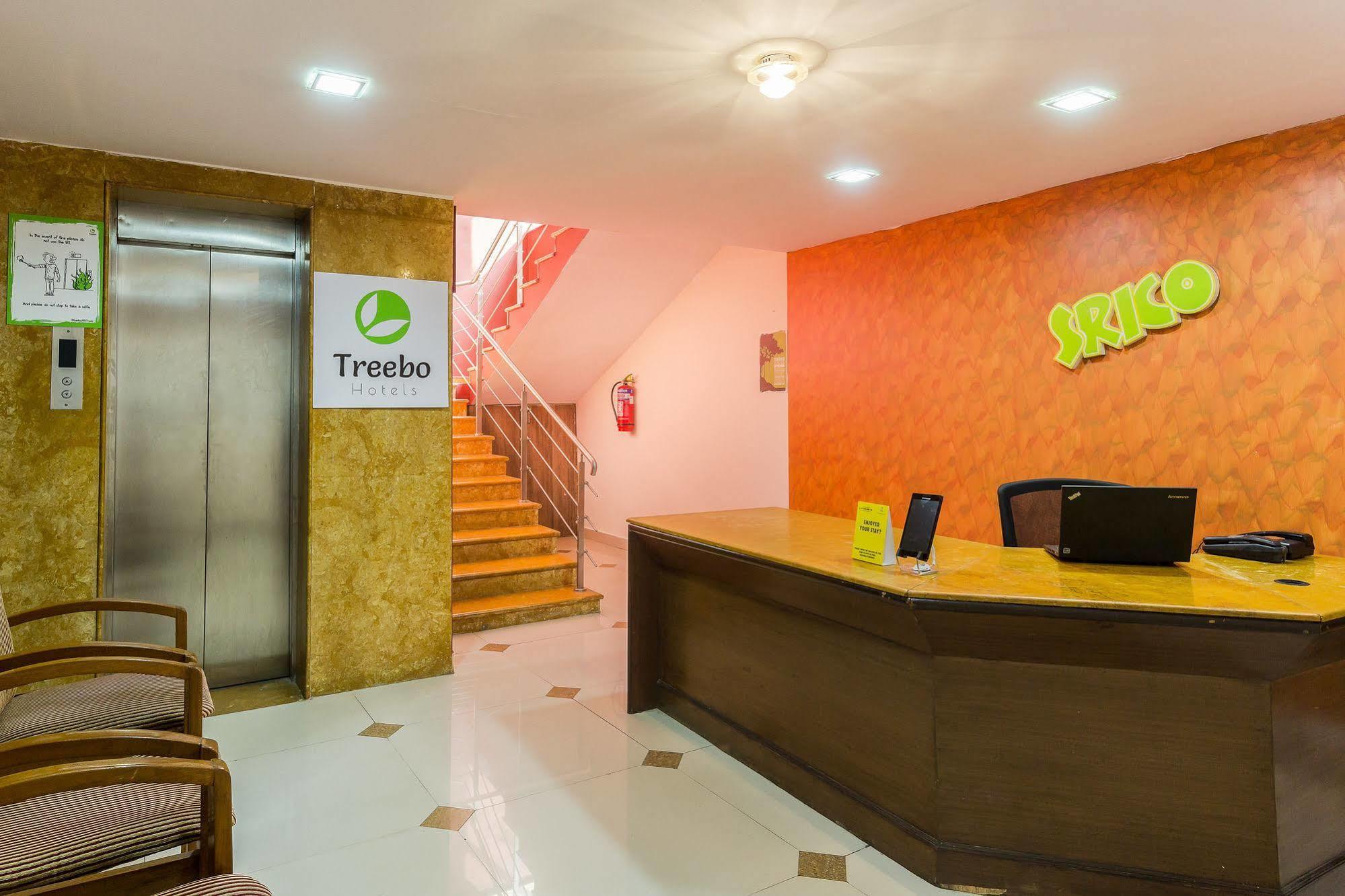 Treebo Trend Srico Banjara Hills Hotel Hyderabad Bagian luar foto
