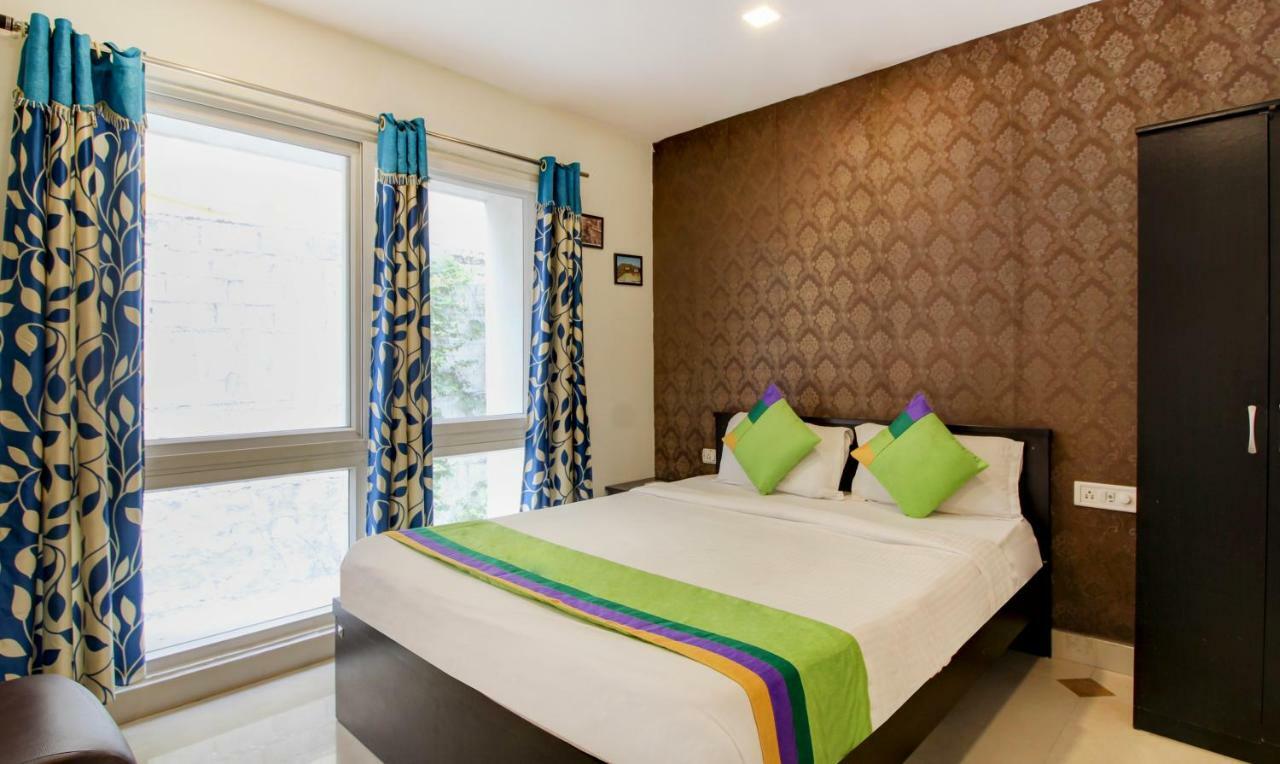 Treebo Trend Srico Banjara Hills Hotel Hyderabad Bagian luar foto