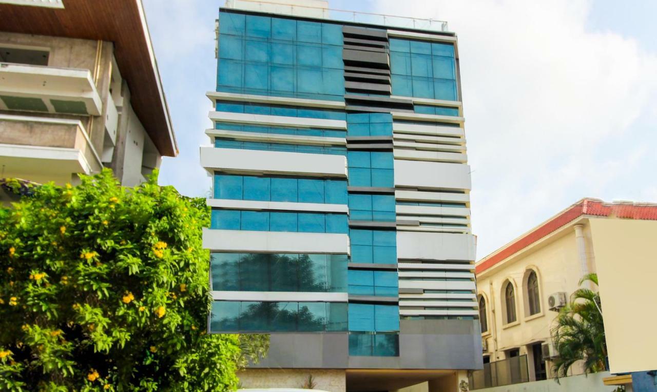 Treebo Trend Srico Banjara Hills Hotel Hyderabad Bagian luar foto