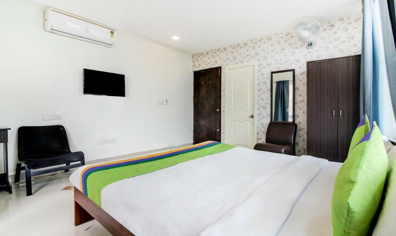 Treebo Trend Srico Banjara Hills Hotel Hyderabad Bagian luar foto